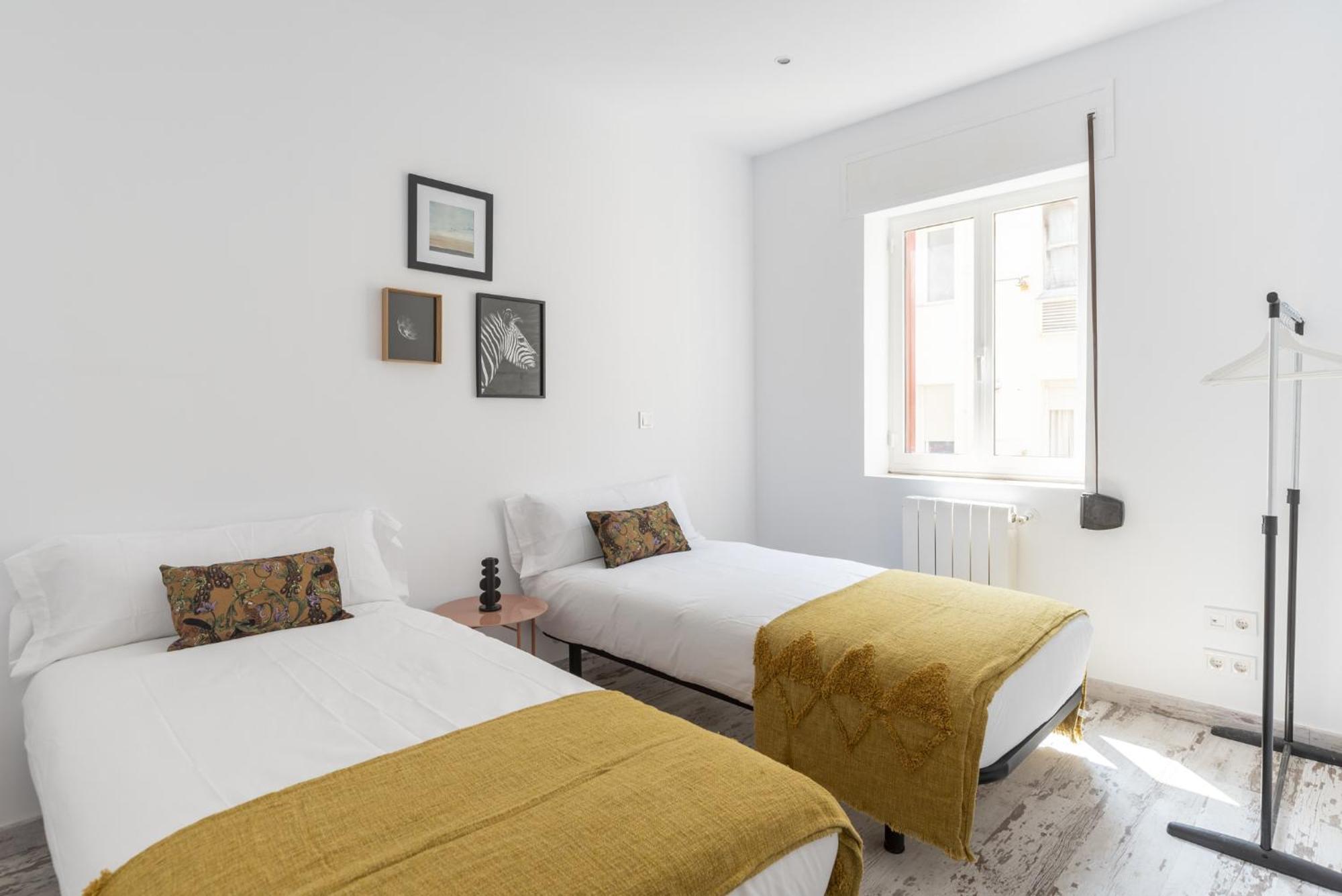 Apartamento De 4 Habitaciones En El Centro 桑坦德 外观 照片
